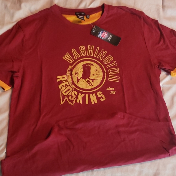 Official NFL men's Washington Redskins t-shirt. XXL. NWT. Collector's item! Cool - Picture 1 of 5